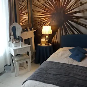 Bounty, B&b, Cuisine Privee, Lit Queen Size, Terrasse, Parking, Garage Bed & Breakfast