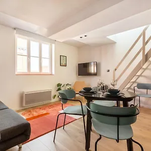 Le Qui Dort - Vieux Ii Appartement